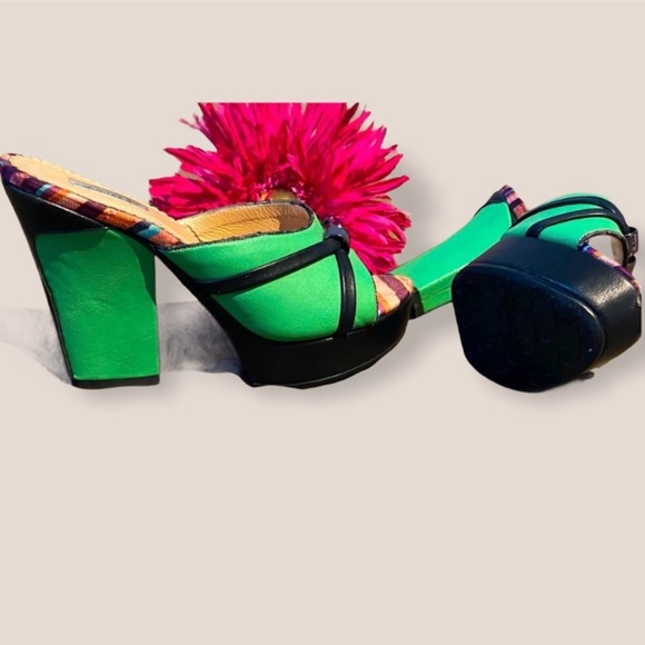 Luv Shoes Shoes - Luv Shoes platform sandals